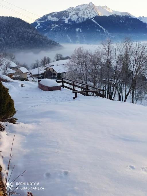 In The Heart Of Nature With An Unique View Plan Montmin Extérieur photo